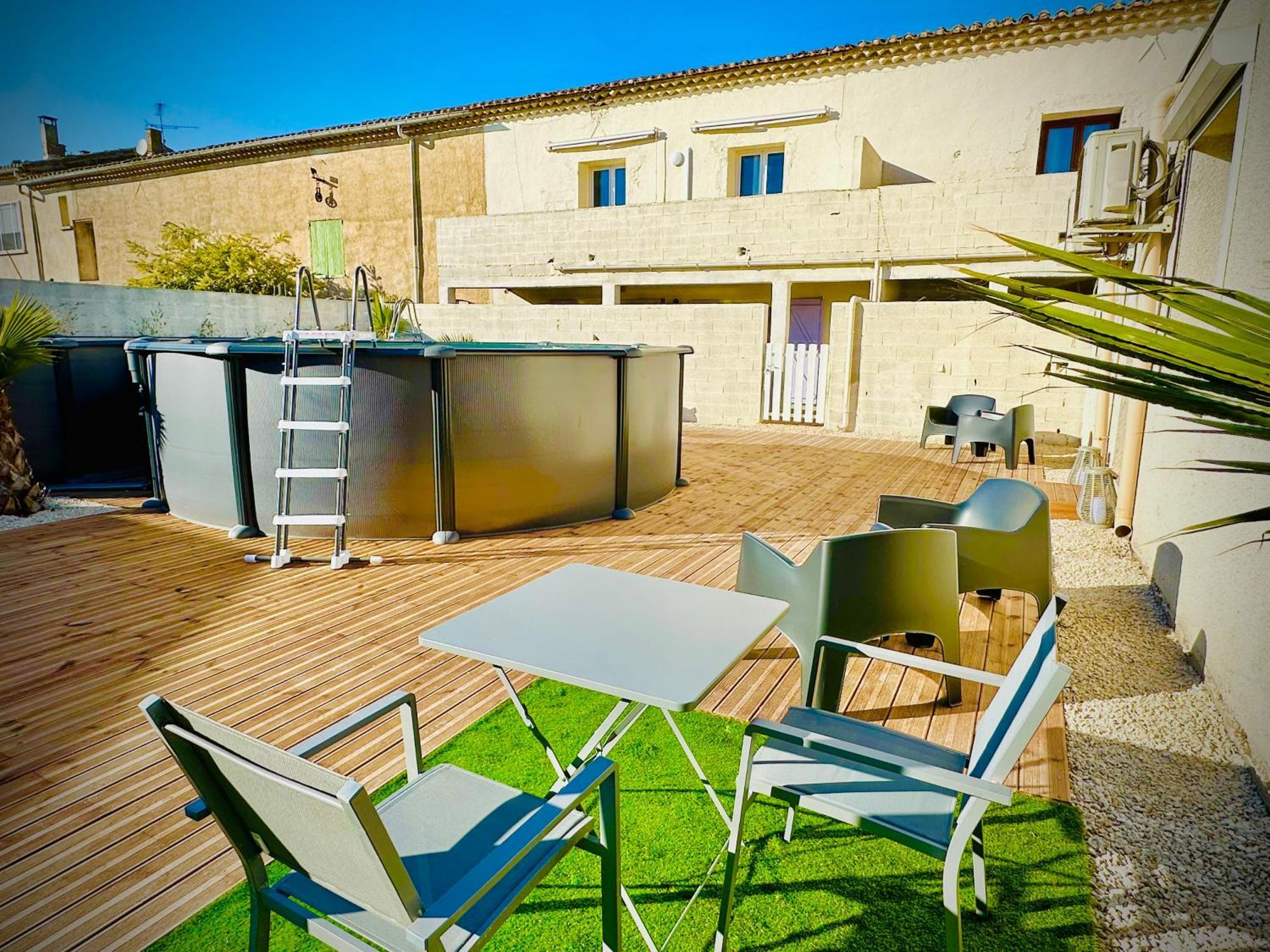 Les Appartements Du Mas - Emeraude Aigues-Mortes Exteriör bild